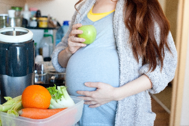 妊婦と食べ物の栄養