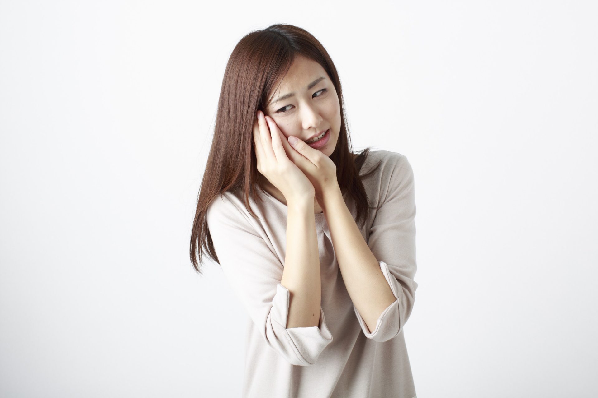 治療しても歯にものが挟まり、治らない！歯医者におけるセカンドオピニオンの重要性 東京日本橋の歯科医院 北川デンタルオフィス